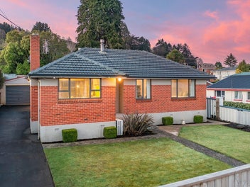 Open plan & outdoor living & garaging