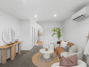 Find Us Another 4 Bedroom Townhouse? Last One!