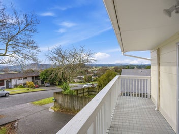 Smart Buyers Wanted