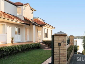Elevated Luxury on Takapuna's Golden Mile