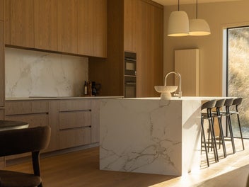 Contemporary Luxury Designed For The Entertainer
