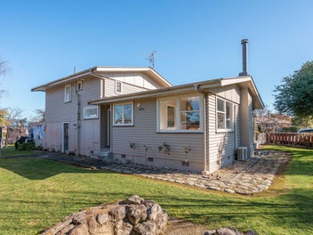 West Side Starter - BEO $489,500.