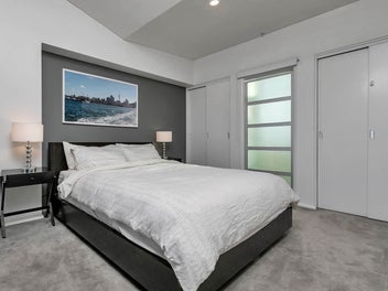 Penthouse living at Princes Wharf