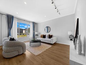 Luxury Corner Site 7-Bedroom Home on Split-level