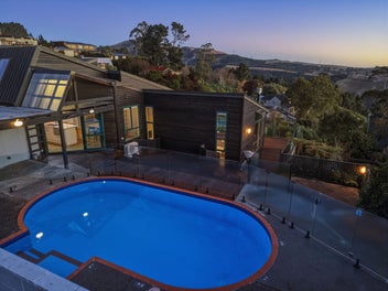 Living Large Above the Landscape