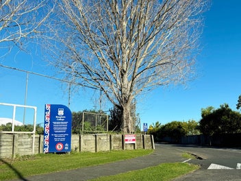 Walk to Rangi College & Location is everything