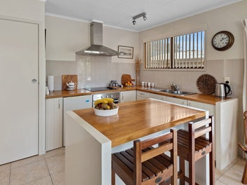Easy living, great location & room for the camper!