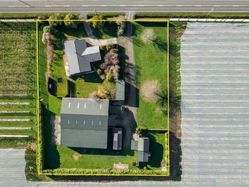Complete Package: Home, Income & 600sqm Shed!