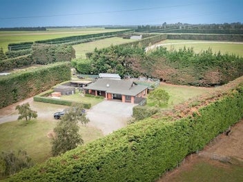 Space to Breathe: 20+ Hectares of Rural Lifestyle