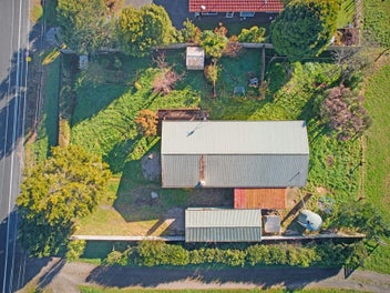 Settle Into Semi-Rural Ease