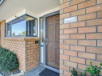 Easy Brick & Aluminium