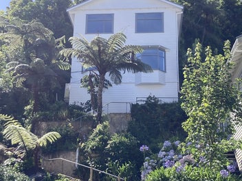 Image 1 of 8