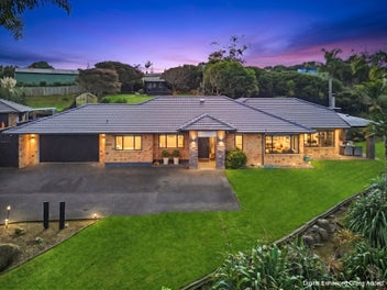 Resort-Style Family Living in Waiuku