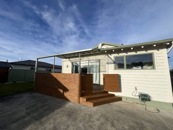 Image 1 of 10