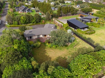 Spacious, Secure and Perfectly Positioned!