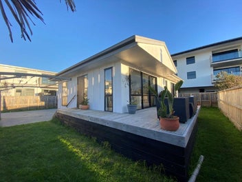 Image 1 of 11