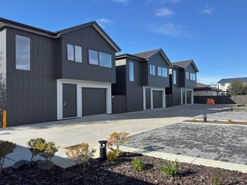 Brand New Parkside Living in Mt Albert