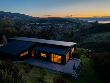 Uninterrupted Views & Night Skies