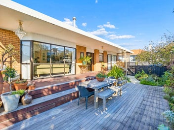 Effortless Single-Level Living