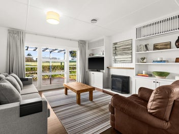 Family Living with Lifestyle Calm