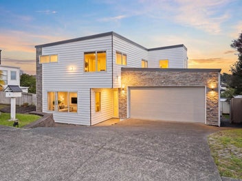 MUST SELL! Luxury Family Living in Rangi Zone
