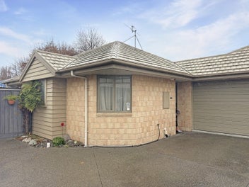 Image 1 of 8