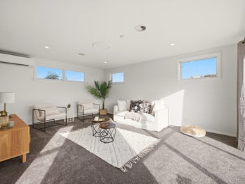 Tasteful Modern Renovation!