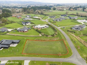 North-facing lifestyle section in Hartwell