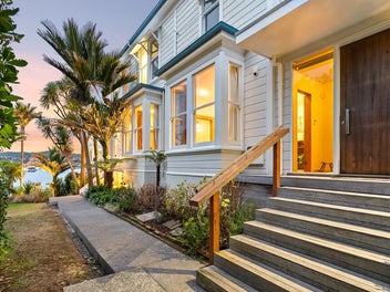 Villa Charm with a Modern twist on Oriental.