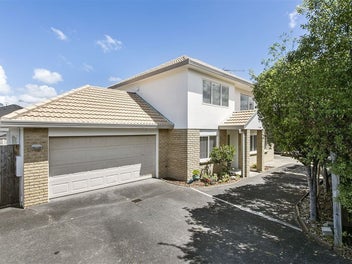 Image 1 of 20