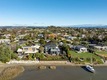 Mapua's Finest Waterfront Opportunity!