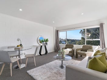 Walk to Ellerslie Village, Modern Living