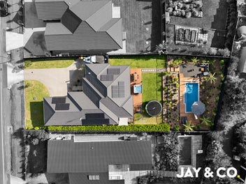 Standout Beachlands Home - Present Your Offer