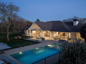 Prestige. Presence. Perfection.