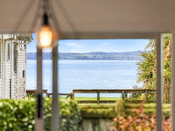 Your Peaceful Lakeside Retreat Awaits
