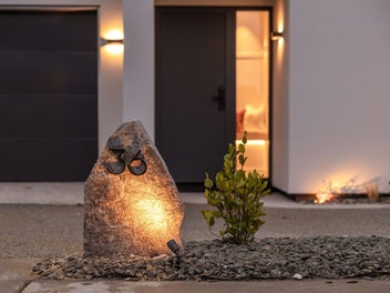 The ultimate home and income package