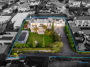 1,605m² of Blue-Chip Land. World-Class Views