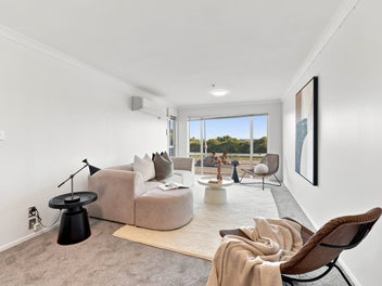 Overseas owners keen to SELL!