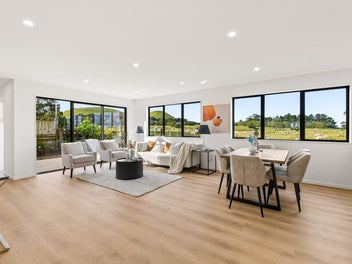 New 4 Bedroom Home | Overlooking Ambury Park