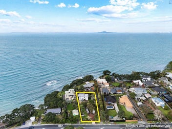 Your Freehold 1212sqm Beachside Dream!