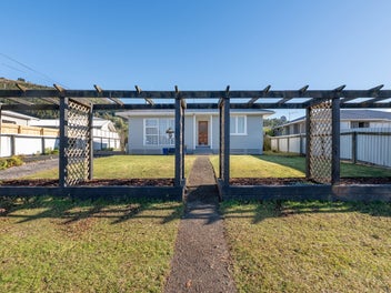 Image 1 of 18