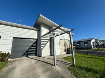 Image 1 of 10