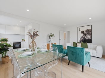 GRAND opportunity BIG FAMILY LIVING!
