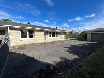 Image 1 of 14