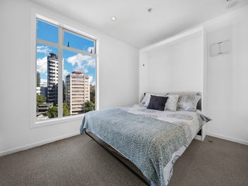 BEST OF AUCKLAND CBD ON YOUR DOORSTEP!