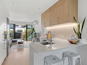 Affordable Orewa beach lifestyle