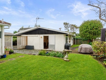 Best Value Townhouse in Waikanae?