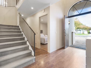 Grand living, exceptional space