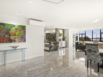 Modern Waterview Living in the Iconic Westwater