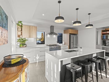 Luxury Pavilion-Style Home